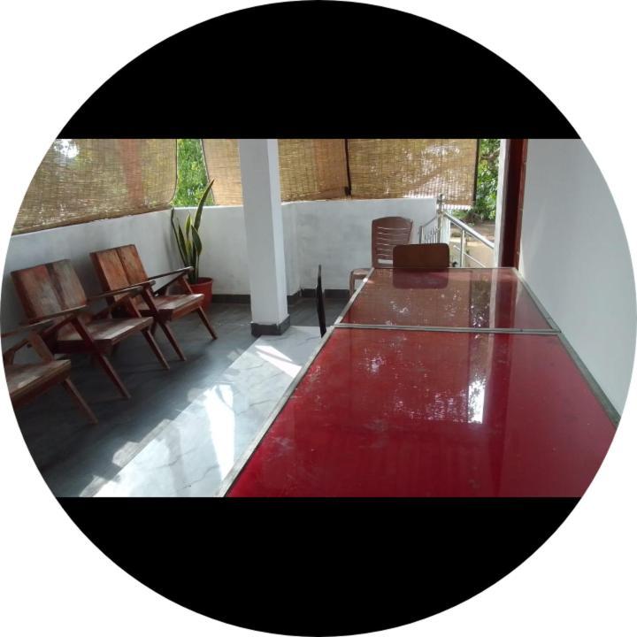 Dinesh Guest House Kataragama Exterior photo
